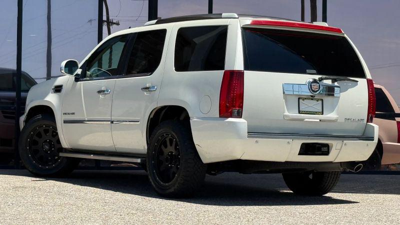 2014 Cadillac Escalade Luxury