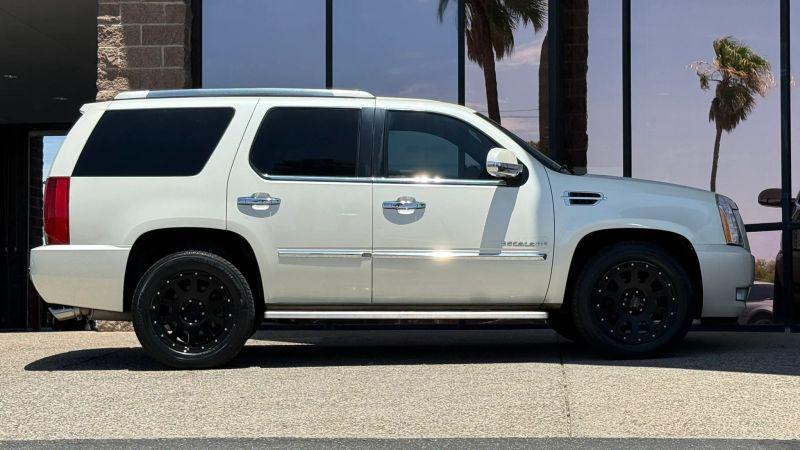 2014 Cadillac Escalade Luxury