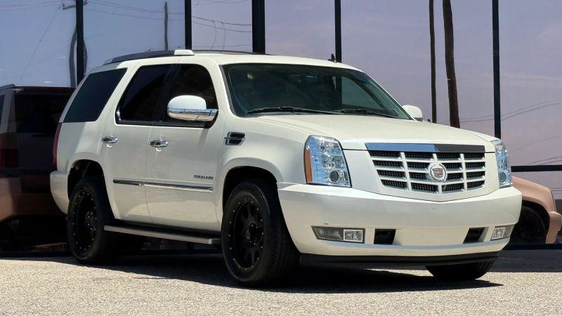 2014 Cadillac Escalade Luxury