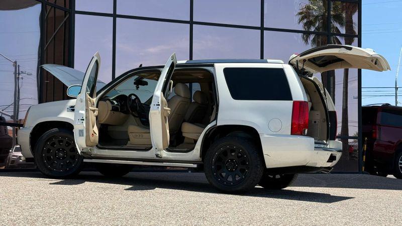 2014 Cadillac Escalade Luxury