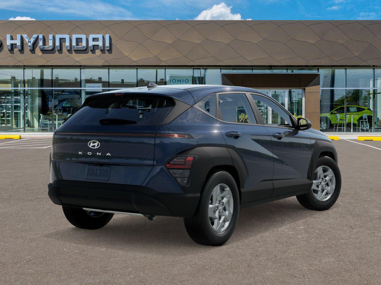 2027 Hyundai Kona SE photo 4