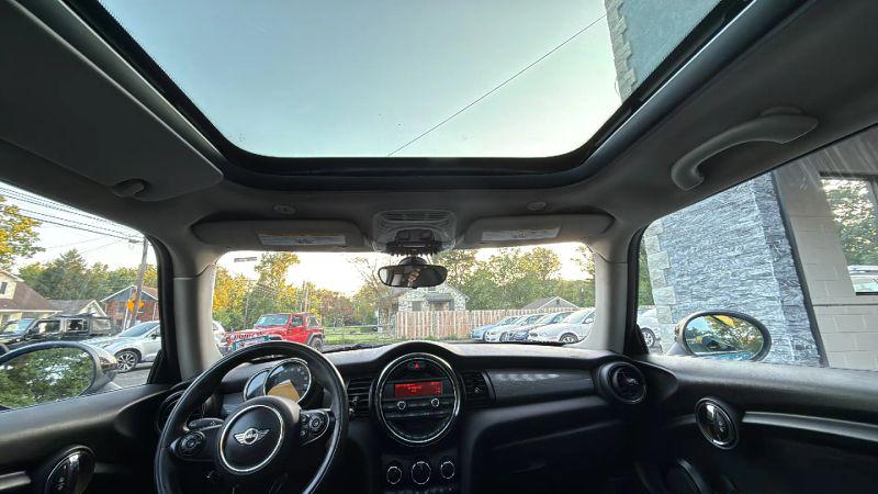2015 MINI Hardtop Cooper
