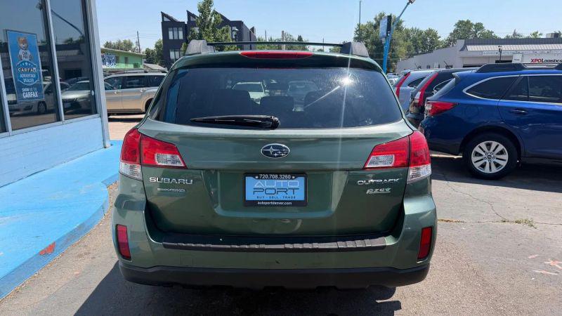 2012 Subaru Outback 2.5i Premium
