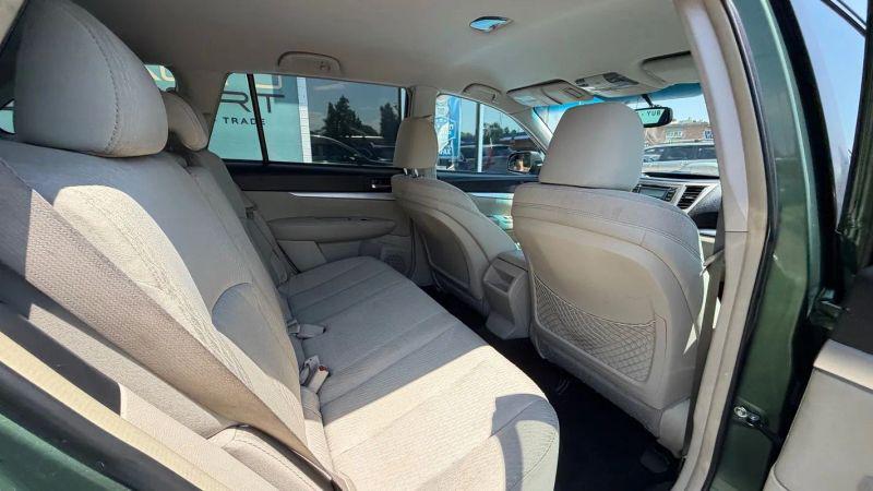2012 Subaru Outback 2.5i Premium