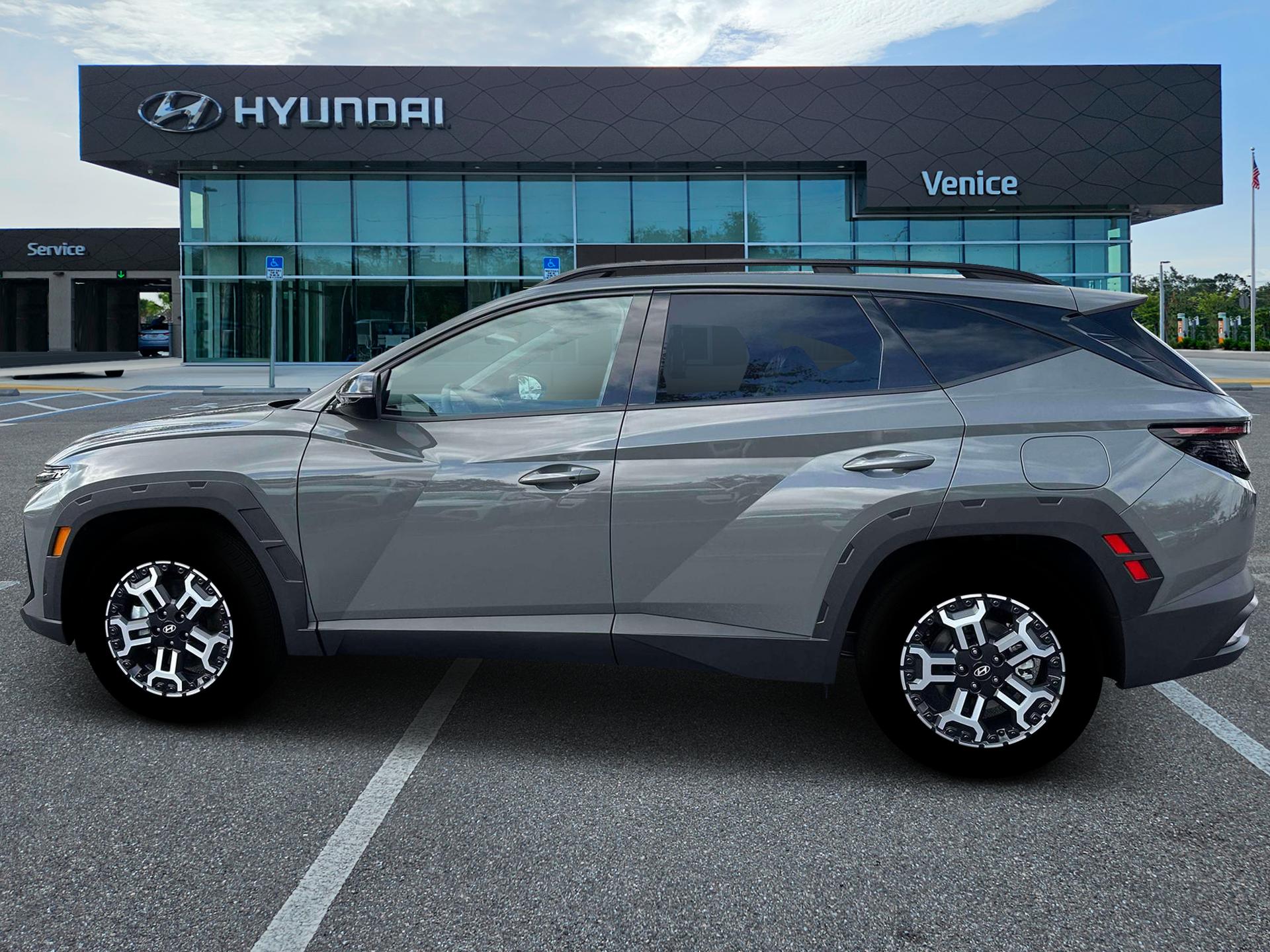 2026 Hyundai TUCSON XRT FWD - Image 3