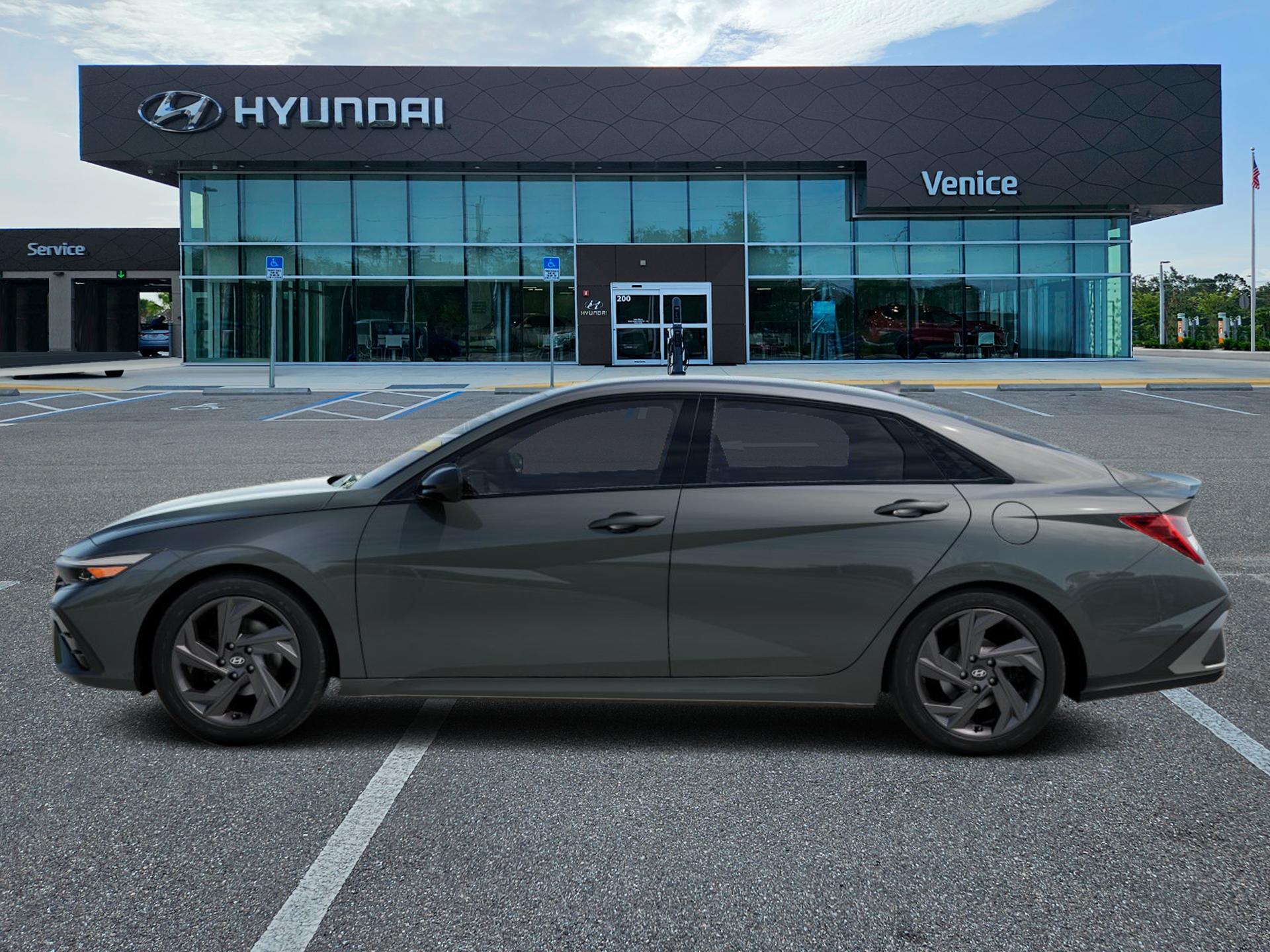 2026 Hyundai ELANTRA SEL Sport Plus - Image 3