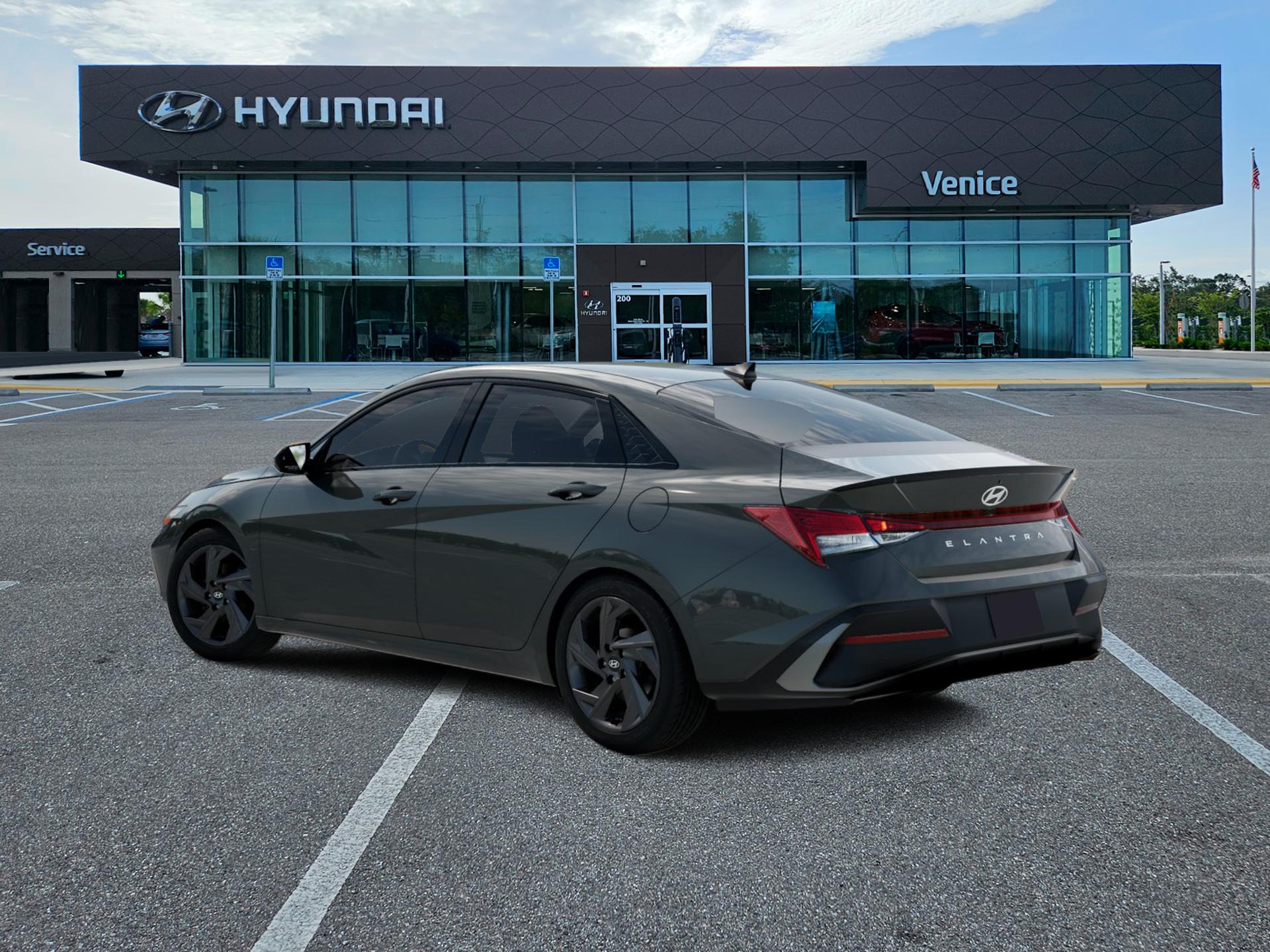 2026 Hyundai ELANTRA SEL Sport Plus - Image 4