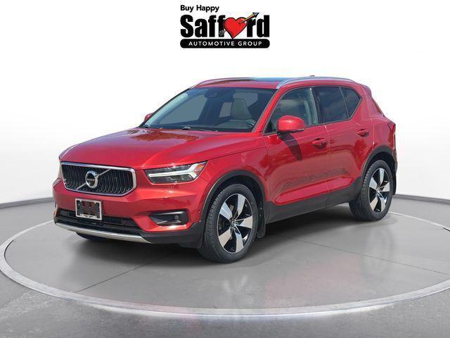 2019 Volvo XC40 T4 Momentum 2019 Volvo XC40 T4 Momentum