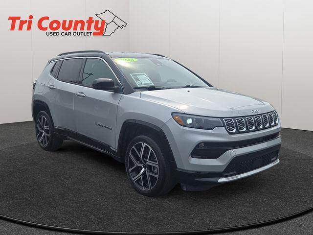 2025 Jeep Compass Limited 4x4 2025 Jeep Compass Limited 4x4