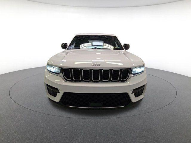 2025 Jeep Grand Cherokee Laredo X 4x4 2025 Jeep Grand Cherokee Laredo X 4x4