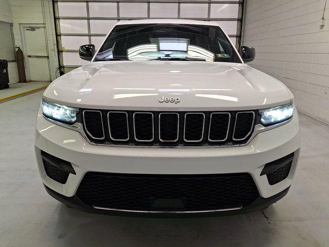2025 Jeep Grand Cherokee Laredo X 4x4