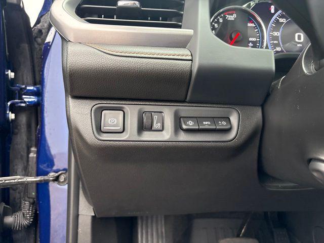 2023 GMC Acadia AWD AT4