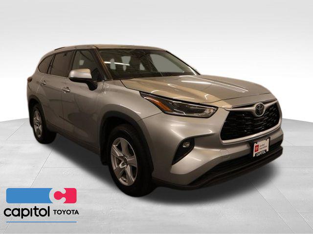 2021 Toyota Highlander LE for sale in Salem, OR