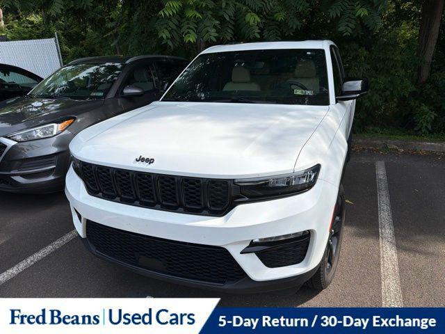 2023 Jeep Grand Cherokee Limited 4x4 for sale in DOYLESTOWN, PA