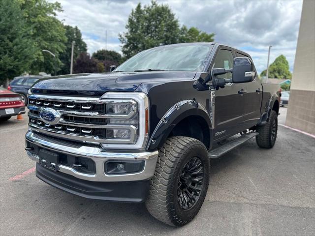 2025 Ford F-350 LARIAT