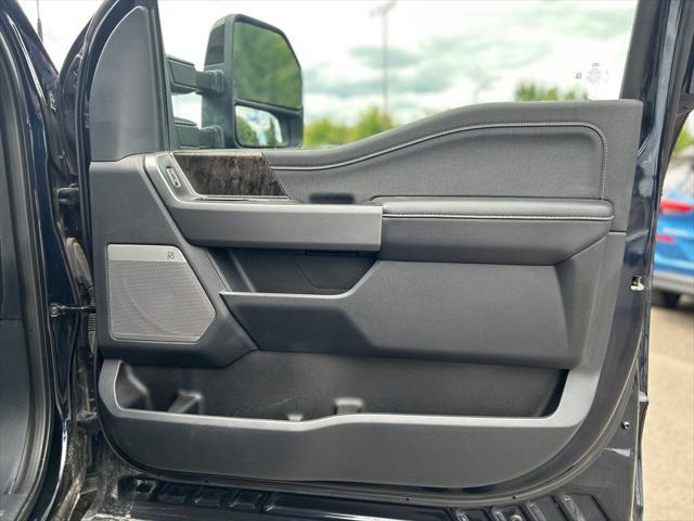 2025 Ford F-350 LARIAT
