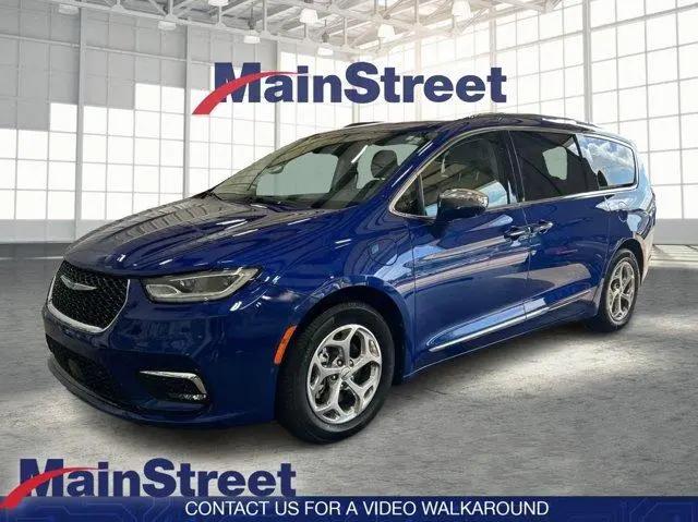 2021 Chrysler Pacifica Hybrid Limited for sale in Lansing, KS