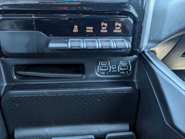 2023 Ram 1500 Big Horn Crew Cab 4x4 57 Box