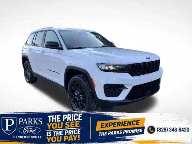 2025 Jeep Grand Cherokee Altitude 4x4 for sale in Hendersonville, NC
