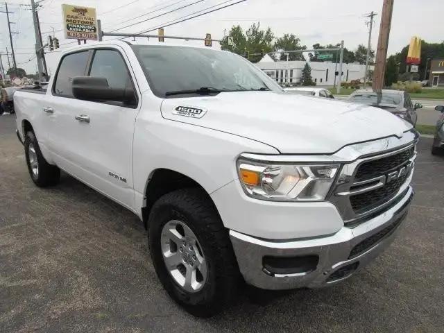 2019 Ram 1500 Tradesman Crew Cab 4x4 5'7" Box for sale in Fairfield, OH