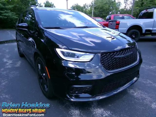 2025 Chrysler Pacifica Limited for sale in Coatesville, PA