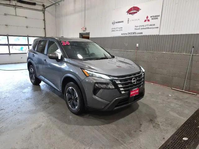 2024 Nissan Rogue SV FWD for sale in Cedar Falls, IA