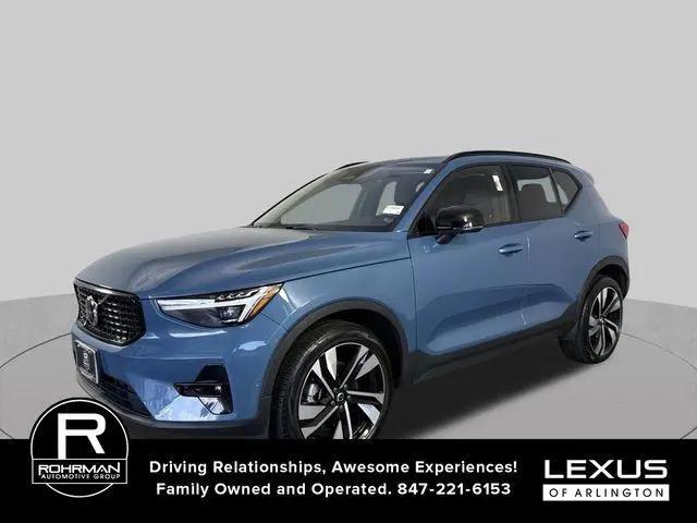 2024 Volvo XC40 B5 Plus Dark Theme for sale in Palatine, IL
