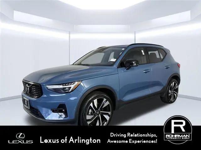 2024 Volvo XC40 B5 Plus Dark Theme for sale in Palatine, IL
