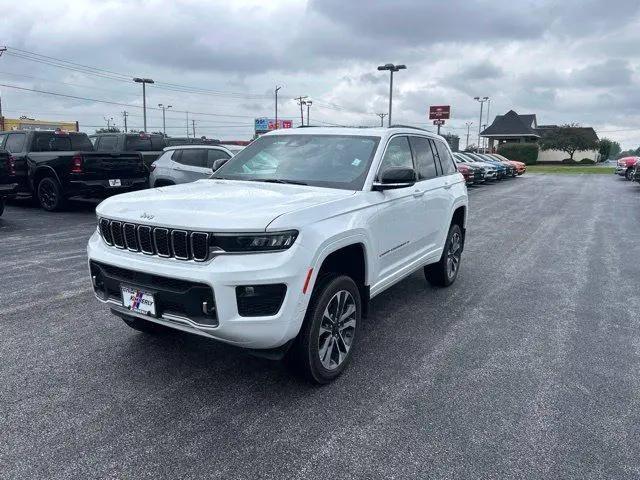 2025 Jeep Grand Cherokee Overland 4x4 for sale in Davenport, IA