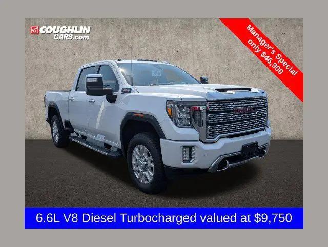 2020 GMC Sierra 3500HD 4WD Crew Cab Standard Bed Denali for sale in Circleville, OH