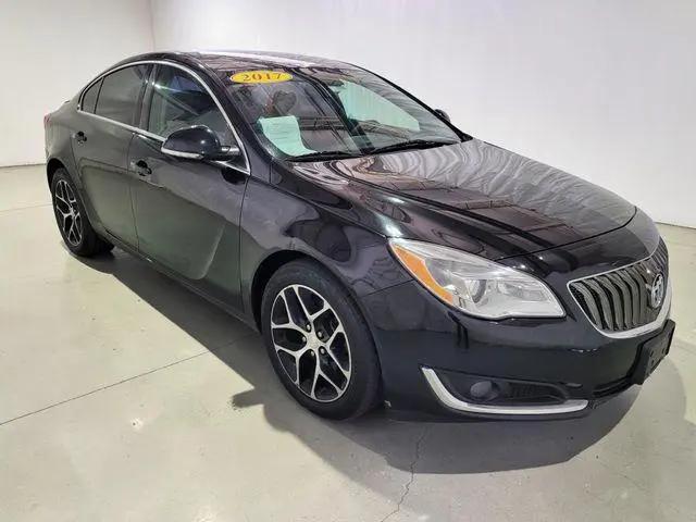 2017 Buick Regal Sport Touring for sale in Pinconning, MI