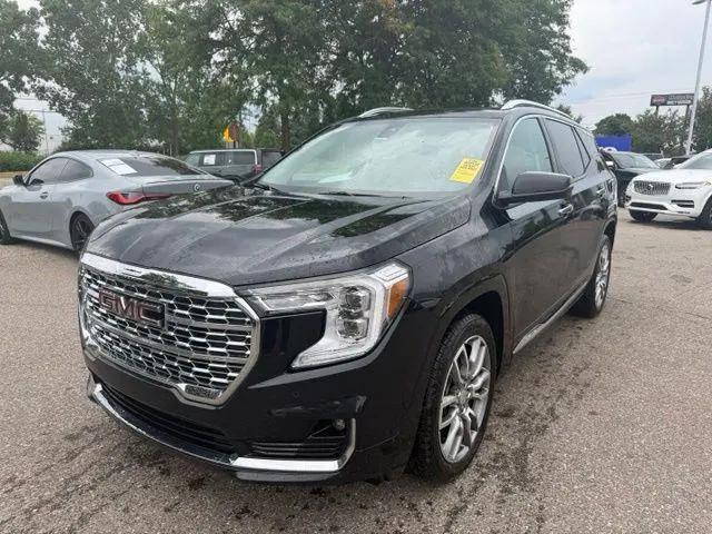 2022 GMC Terrain AWD Denali for sale in Farmington Hills, MI