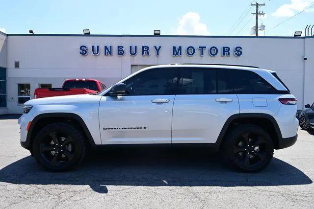 2022 Jeep Grand Cherokee Altitude 4x4 for sale in Sunbury, PA