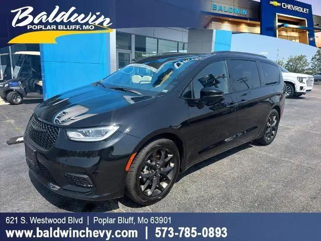 2025 Chrysler Pacifica Limited for sale in Poplar Bluff, MO