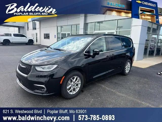 2024 Chrysler Pacifica Touring L for sale in Poplar Bluff, MO