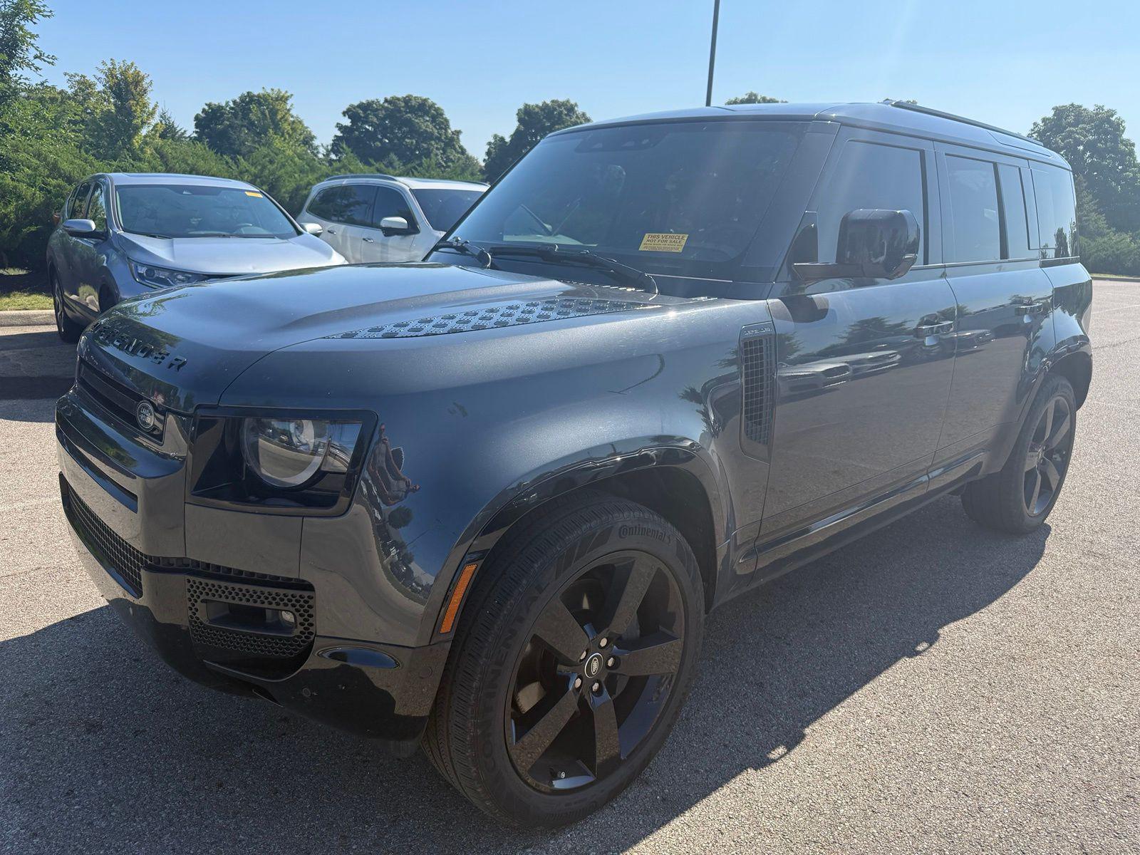 /2025 Land-Rover Defender