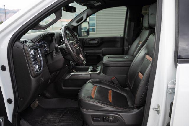 2021 GMC Sierra 2500HD 4WD Crew Cab Standard Bed AT4