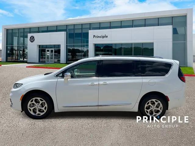 2021 Chrysler Pacifica Limited AWD
