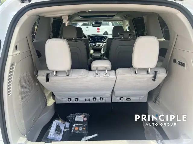 2021 Chrysler Pacifica Limited AWD