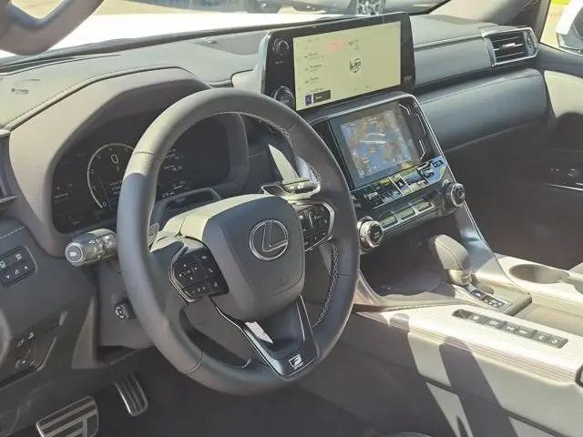 2026 Lexus LX F SPORT Handling