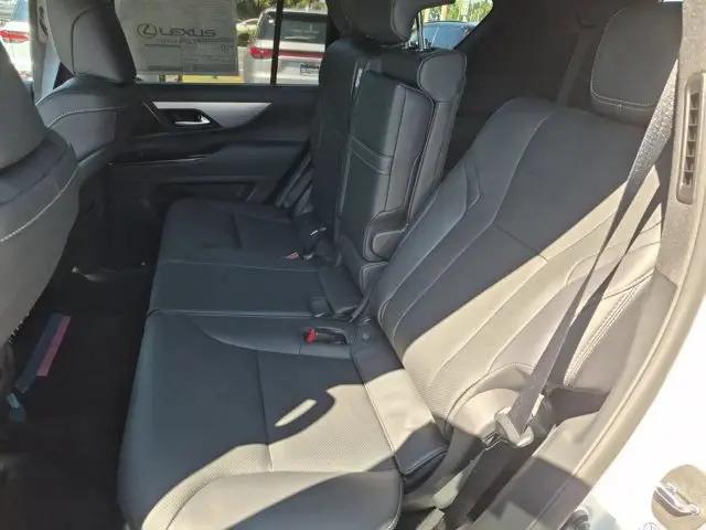 2026 Lexus LX F SPORT Handling