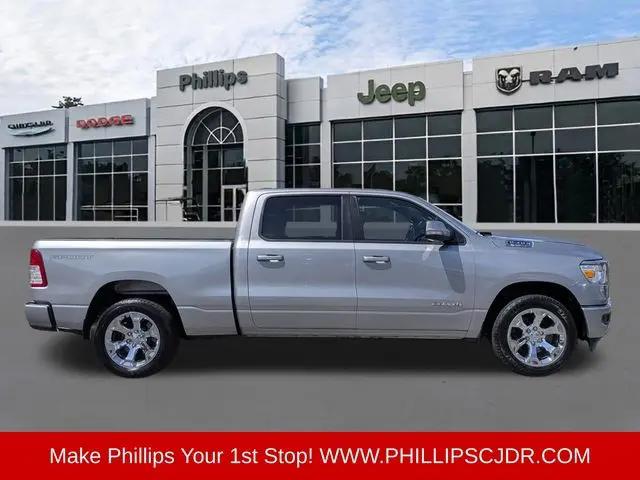 2022 Ram 1500 Big Horn Crew Cab 4x2 64 Box