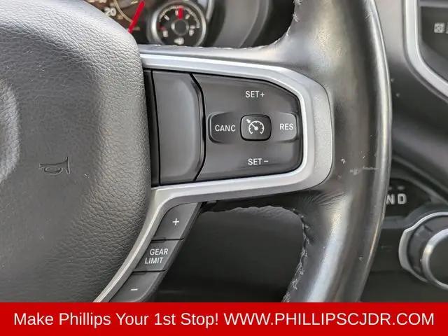 2022 Ram 1500 Big Horn Crew Cab 4x2 64 Box