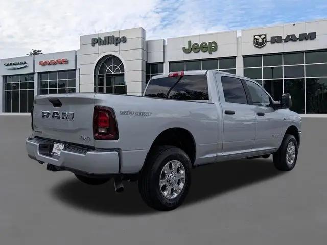 2026 Ram 3500 Big Horn Crew Cab 4x4 64 Box