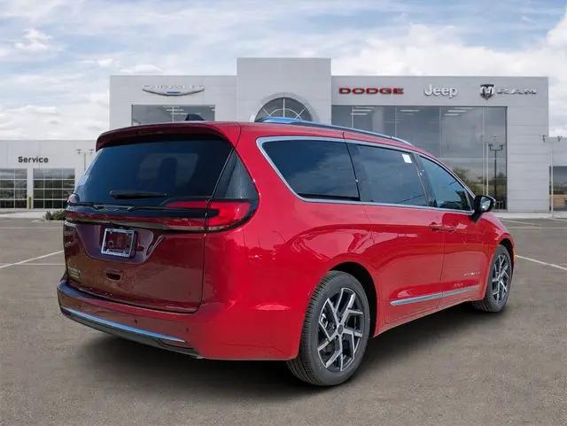 2027 Chrysler Pacifica Pinnacle