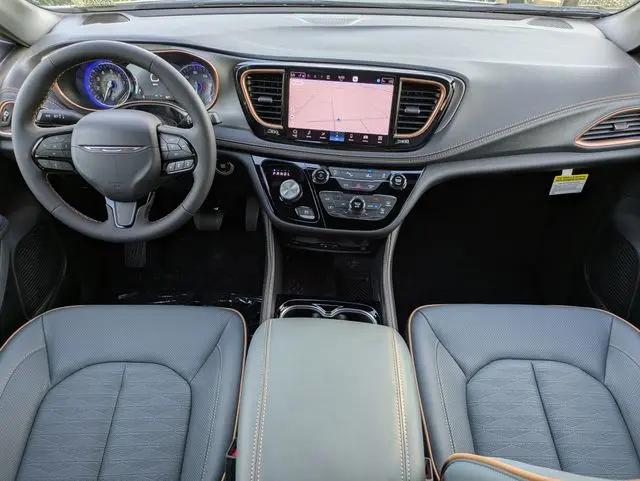 2027 Chrysler Pacifica Pinnacle