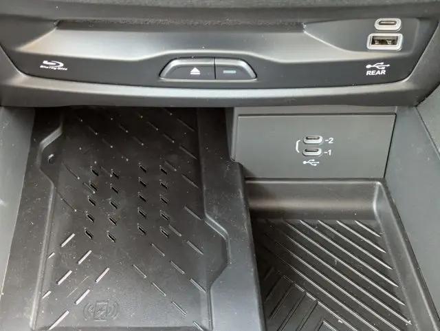 2027 Chrysler Pacifica Pinnacle