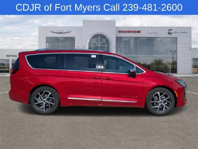 2027 Chrysler Pacifica Pinnacle