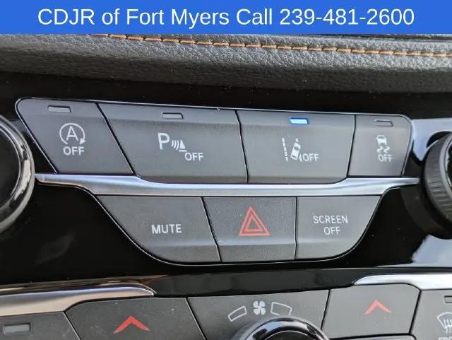2027 Chrysler Pacifica Pinnacle