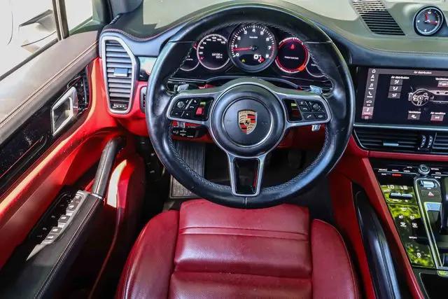 2021 Porsche Cayenne Cayenne
